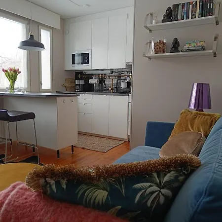 Rauhallinen Kaksio Urpolassa Apartment *