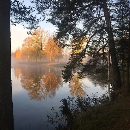 Rauhallinen Kaksio Urpolassa * S:t Michel