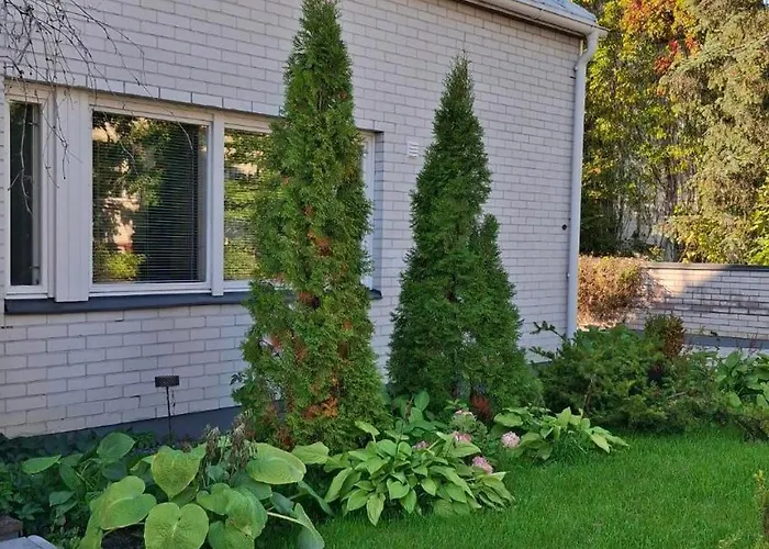 Rauhallinen Kaksio Urpolassa ميكيلي